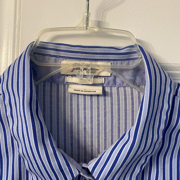 Van Heusen button blue striped shirt - Picture 3 of 6